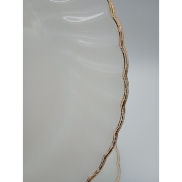 Set of 2 Anchor Hocking Fire King  Dinner Plates Swirl Gold Rim Wear Milk Glass - Picture 3 of 6